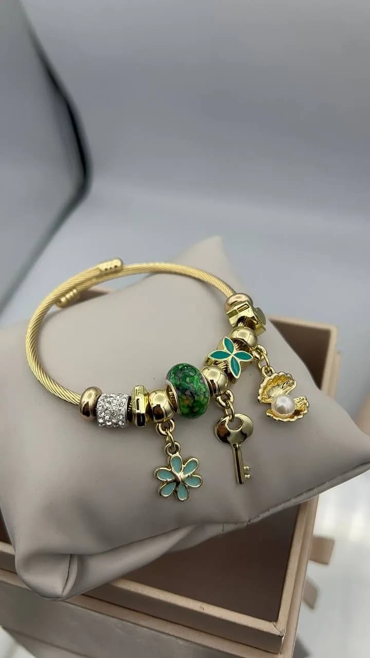 Thumbnail for Bracelets Pandora BIBELOT 2025